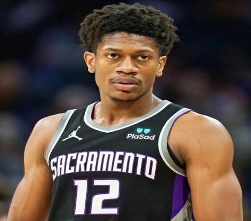 纽卡斯尔联,输给卢顿,汤森破门巴,开元体育集团,开元棋牌官方,开元体育登录